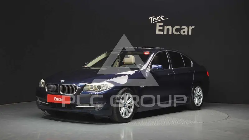 2011 BMW 520