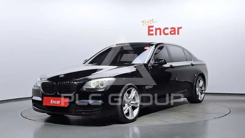 2011 BMW 750M
