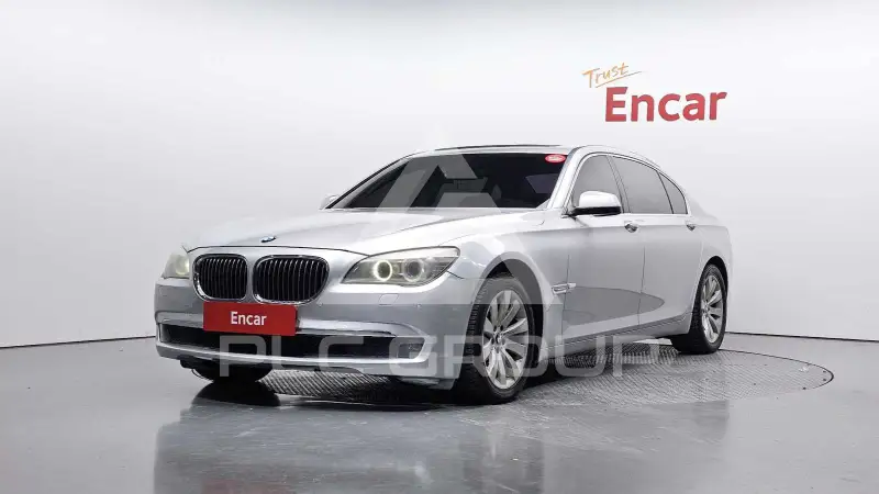 2011 BMW 730