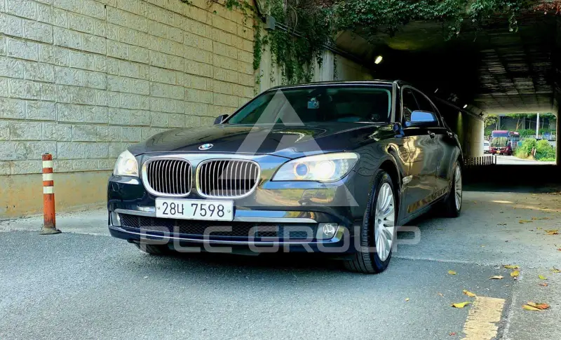 2011 BMW 7 Series
