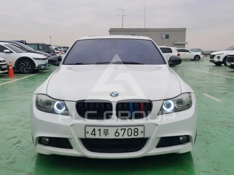 2011 BMW 320M