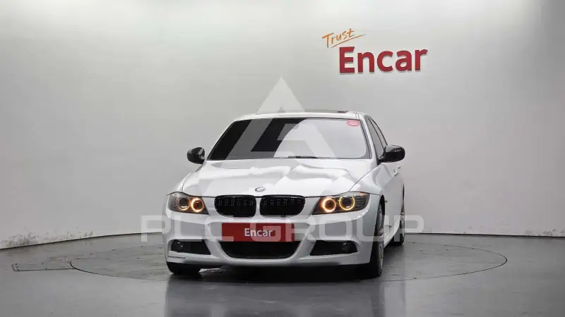 2011 BMW 320M