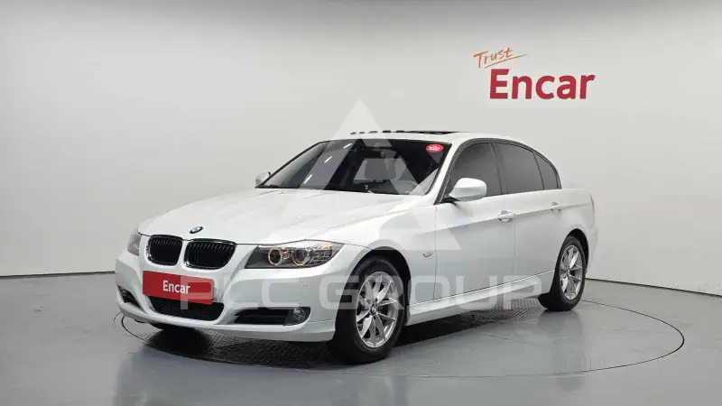 2011 BMW 320