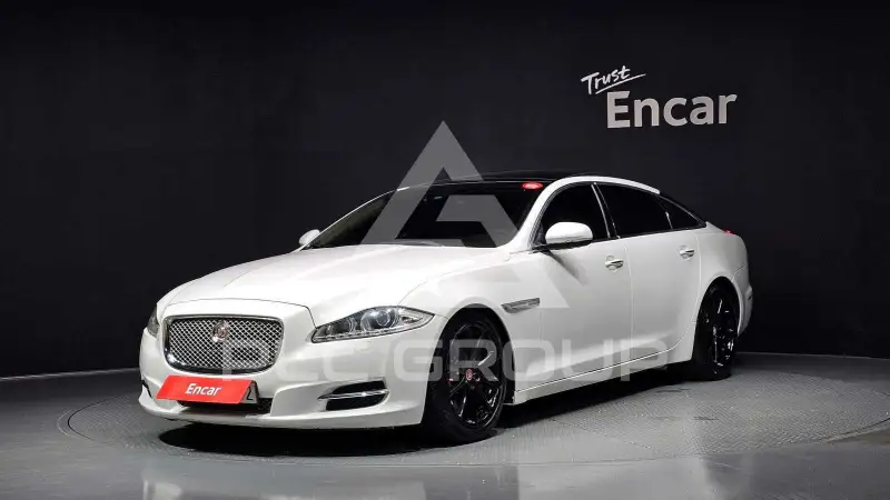 2011 Jaguar XJ