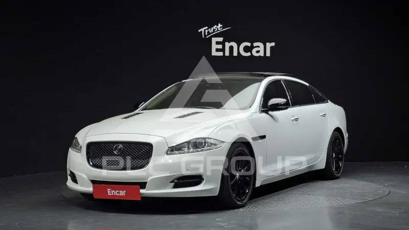 2011 Jaguar XJ