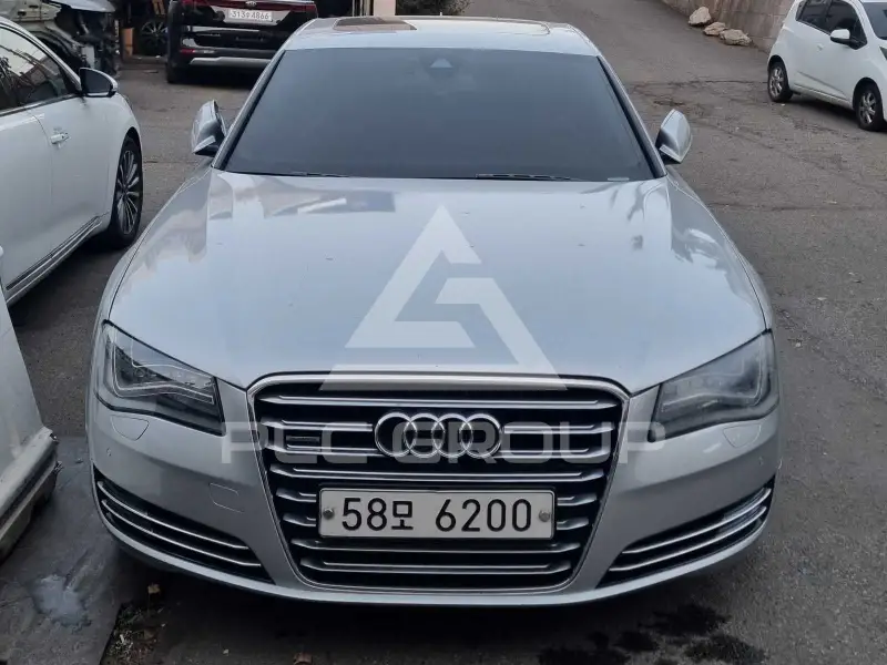 2011 Audi A8