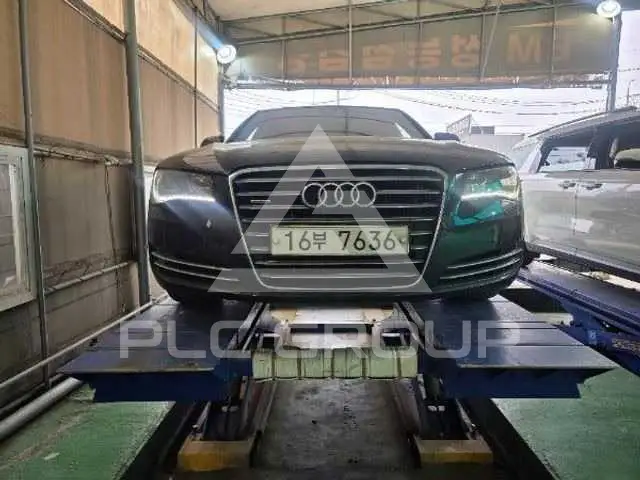 2011 Audi A8