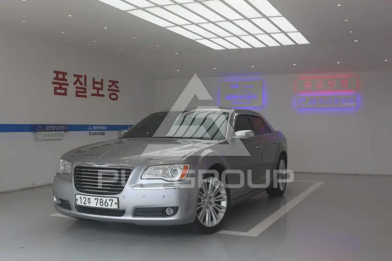 2011 Chrysler 300