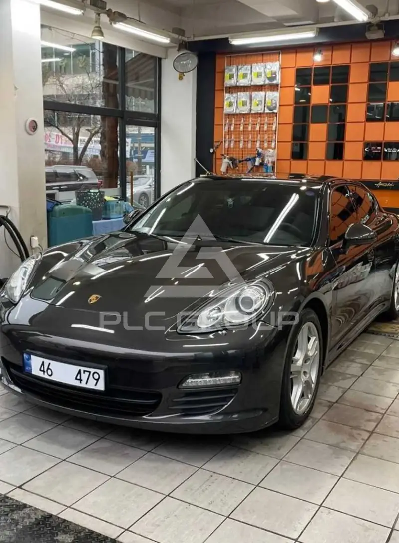 2011 Porsche Panamera