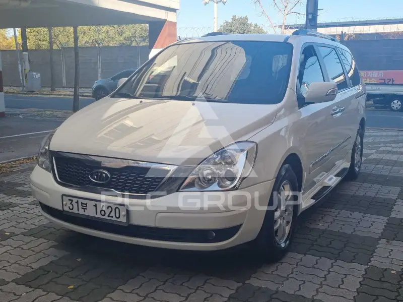 2011 KIA Carnival