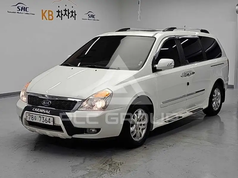 2011 KIA Carnival