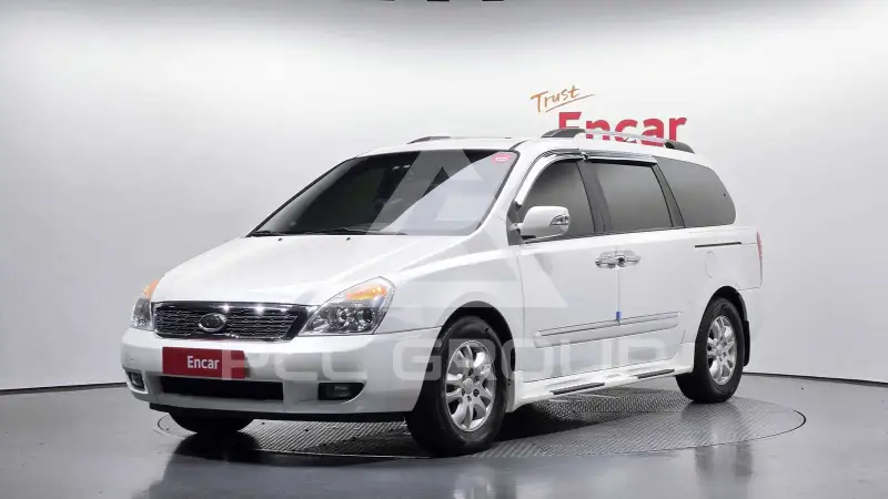2011 KIA Carnival