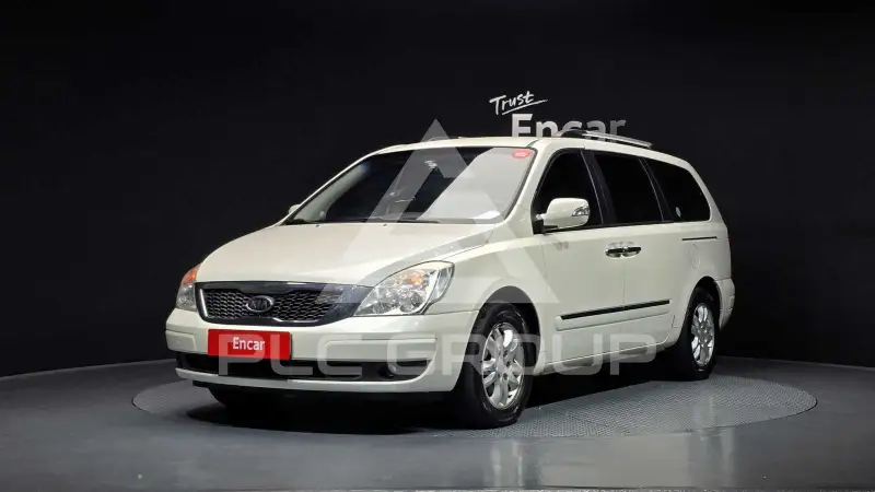 2011 KIA Carnival