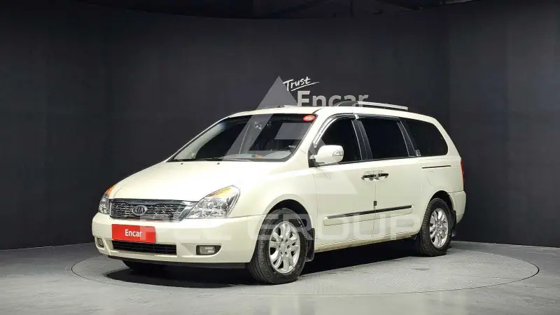 2011 KIA Carnival