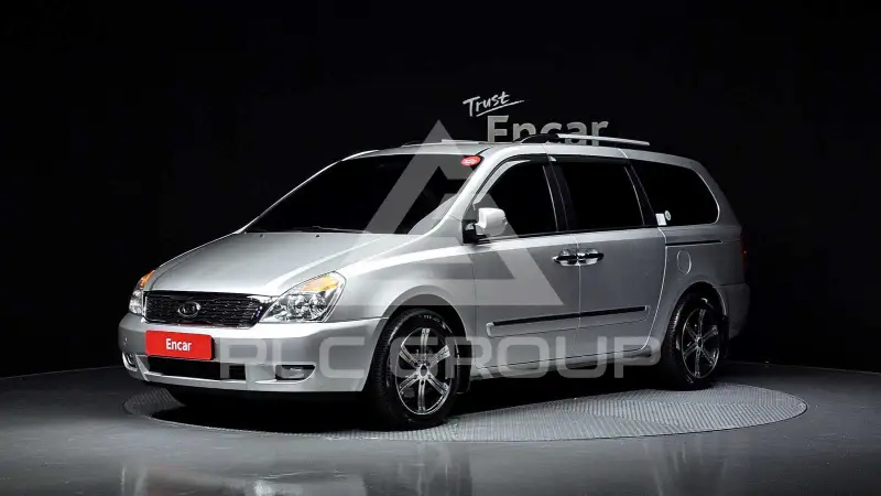 2011 KIA Carnival