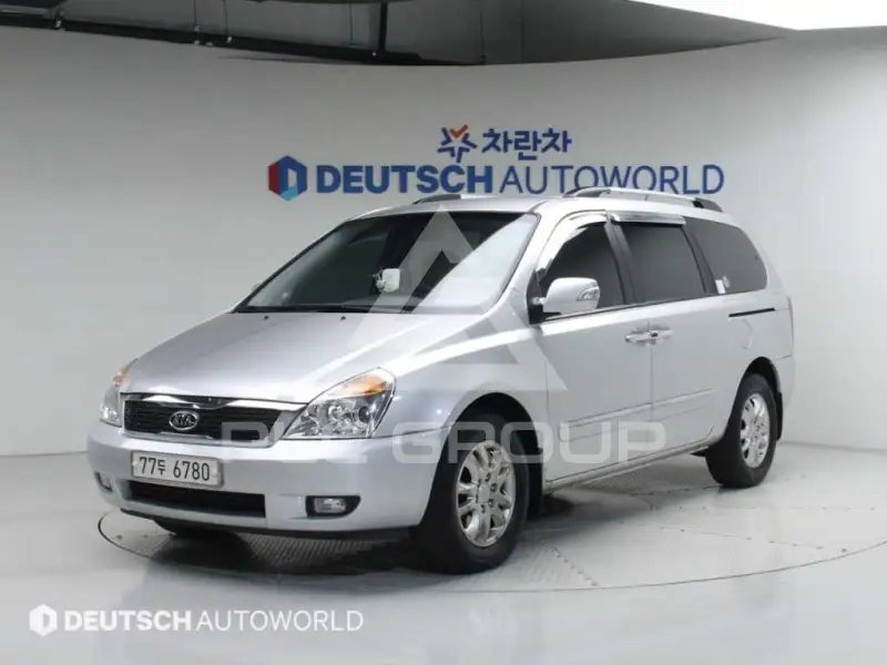 2011 KIA Carnival
