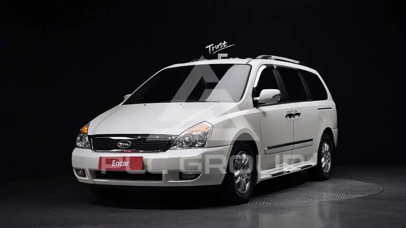 2011 KIA Carnival