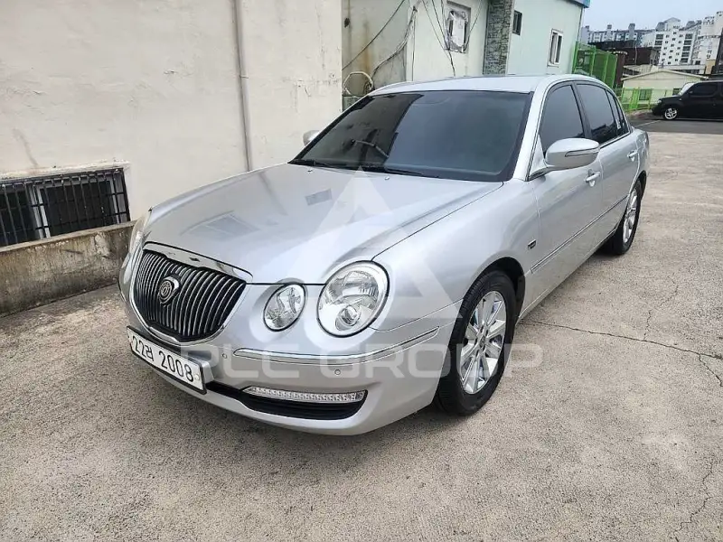 2011 KIA Opirus