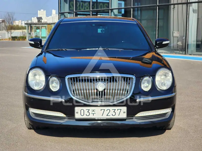 2011 KIA Opirus