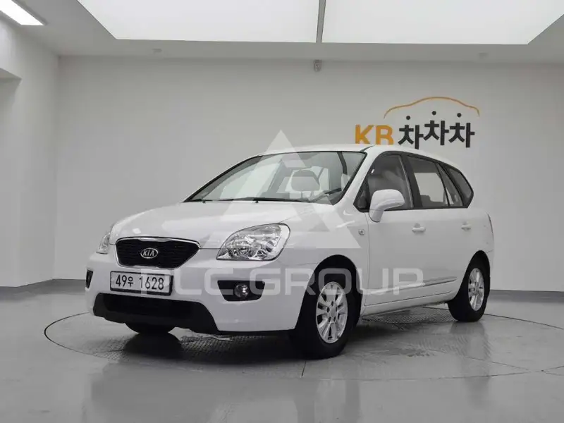 2011 KIA Carens