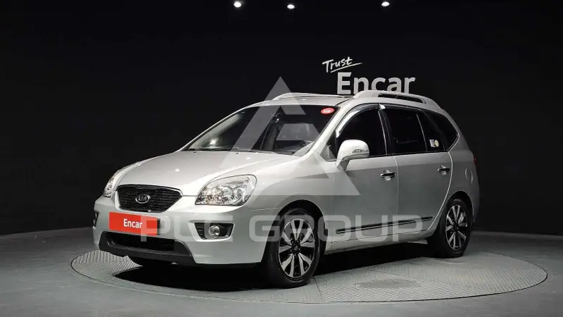 2011 KIA Carens