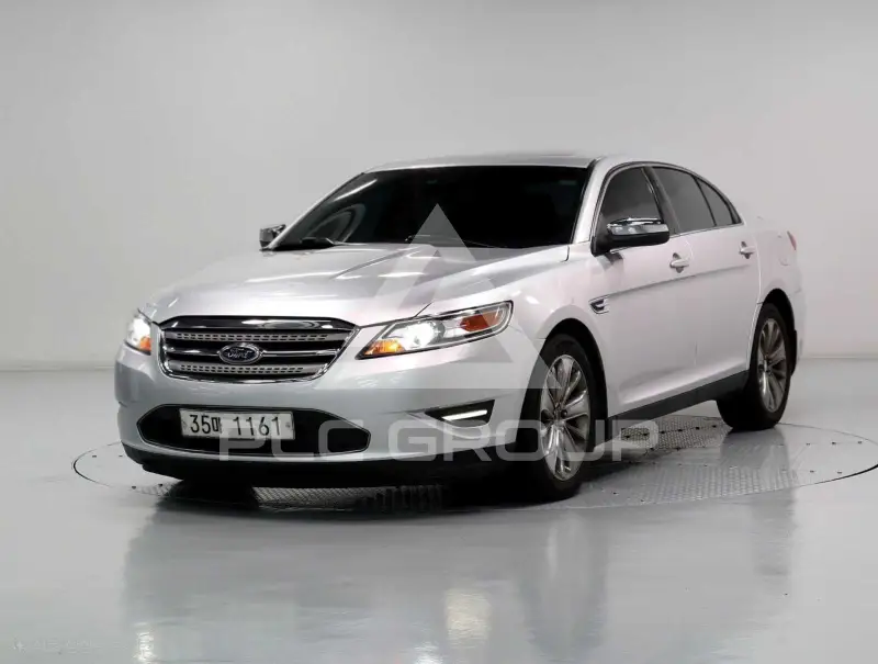 2011 Ford Taurus