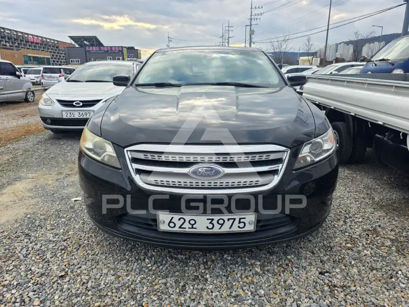 2011 Ford Taurus