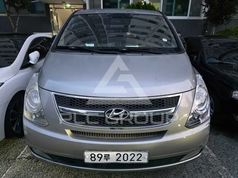 2011 Hyundai Starex