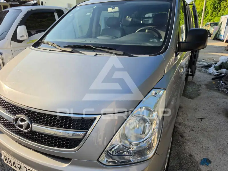 2011 Hyundai Starex