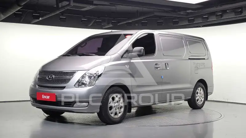 2011 Hyundai Starex