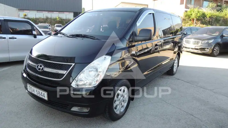 2011 Hyundai Starex