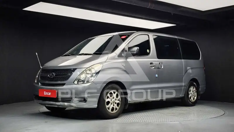 2011 Hyundai Starex