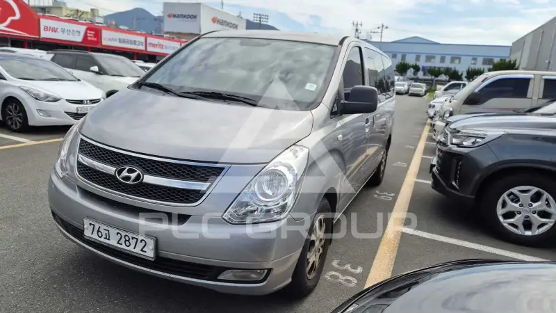 2011 Hyundai Starex