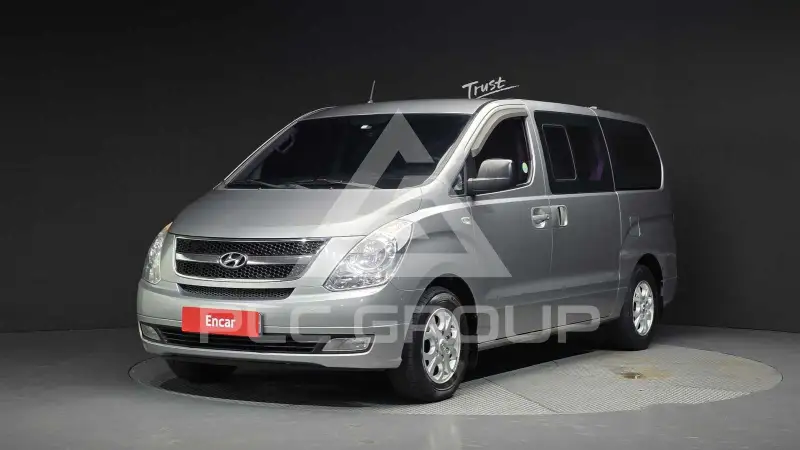 2011 Hyundai Starex
