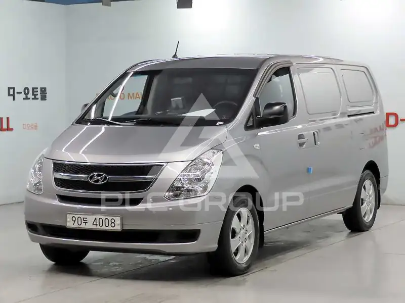 2011 Hyundai Starex