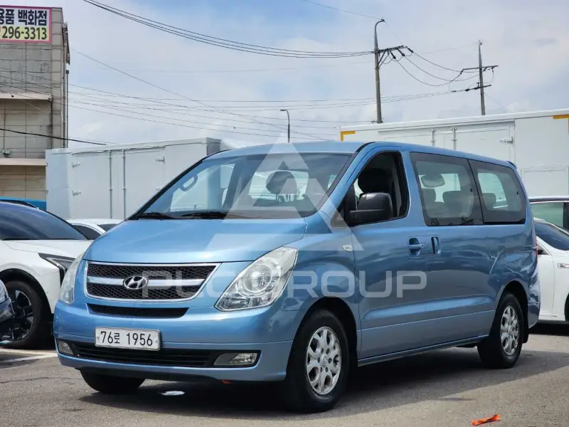 2011 Hyundai Starex