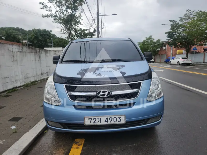 2011 Hyundai Starex