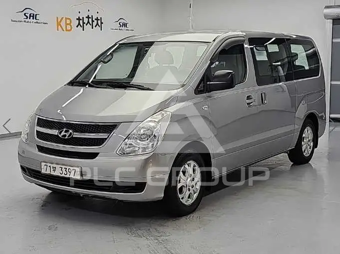 2011 Hyundai Starex