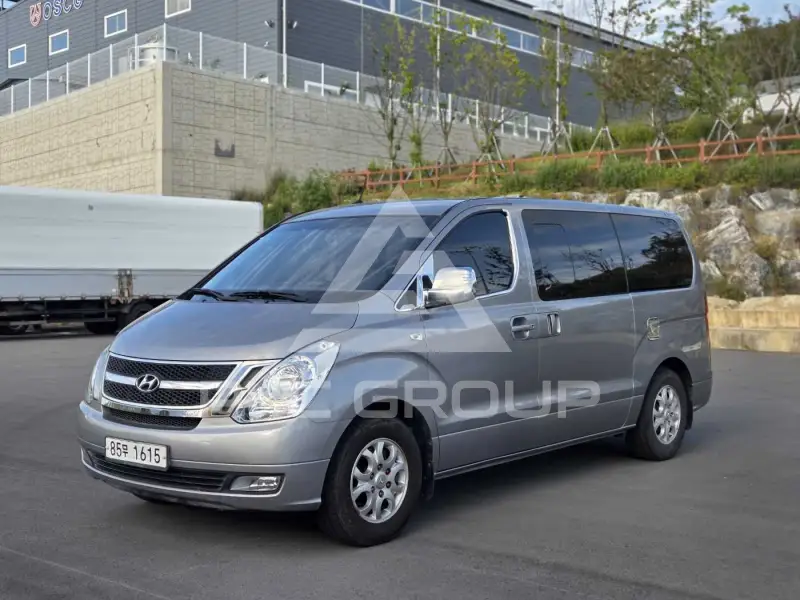 2011 Hyundai Starex