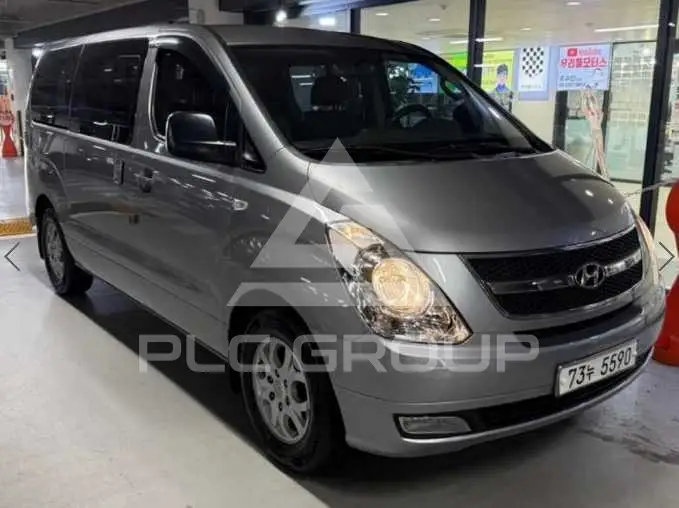 2011 Hyundai Starex