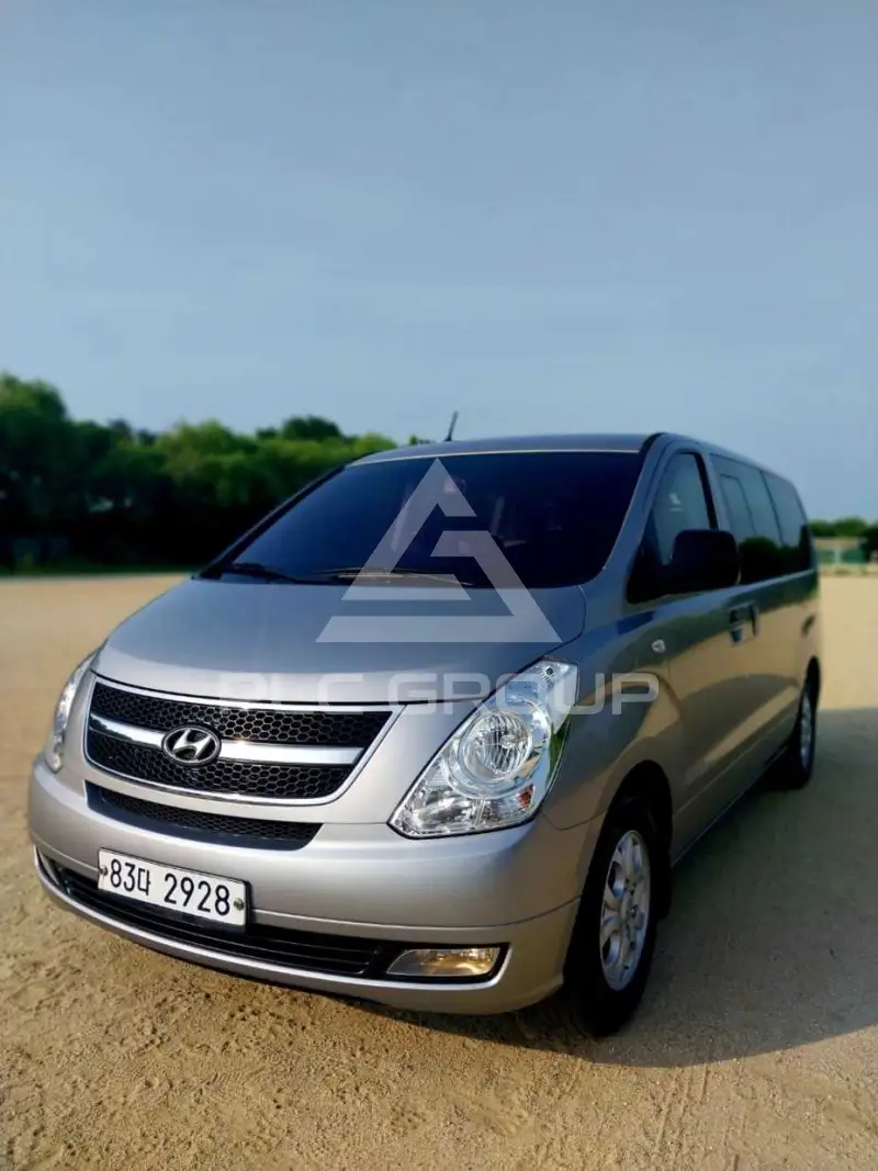 2011 Hyundai Starex