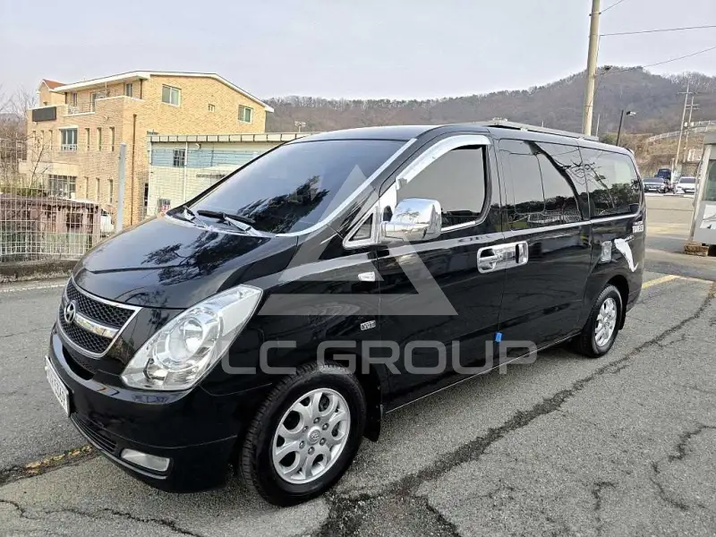2011 Hyundai Grand Starex