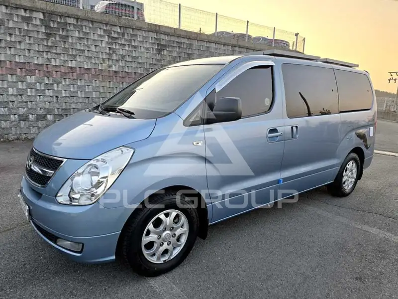 2011 Hyundai Grand Starex