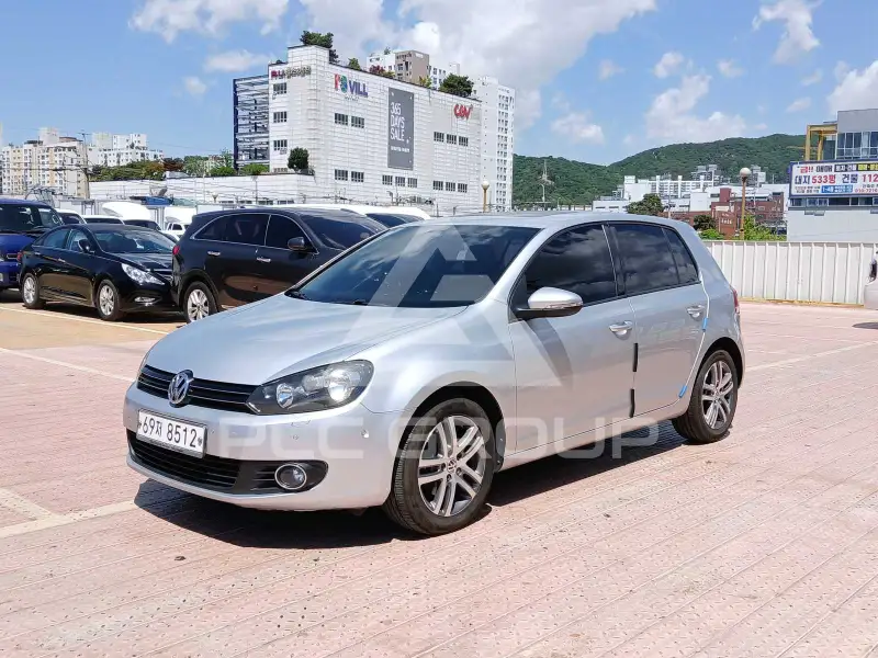 2011 Volkswagen Golf