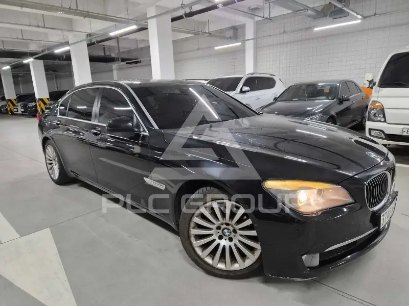 2012 BMW 730