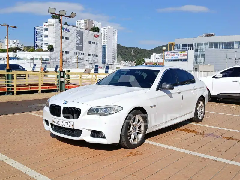 2012 BMW 520