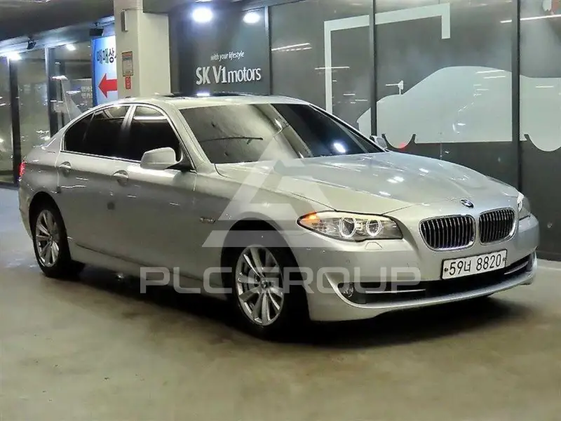 2012 BMW 520