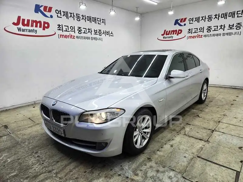 2012 BMW 520