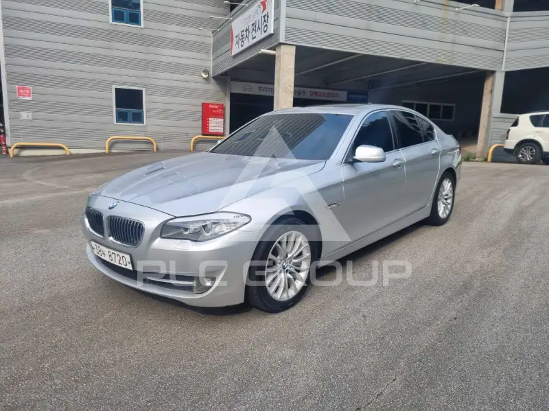 2012 BMW 520