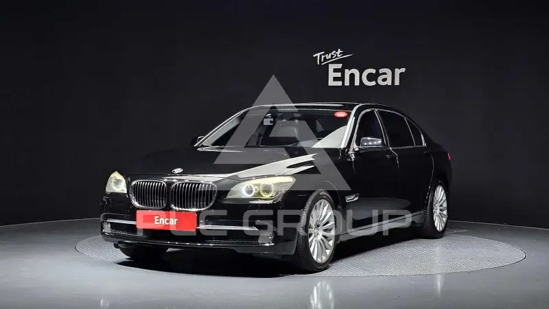 2012 BMW 730